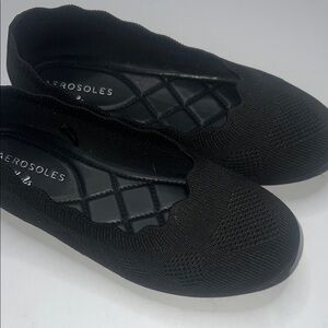 AEROSOLES Kids Black Textured Loafers